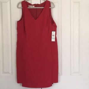 Dress sleeveless